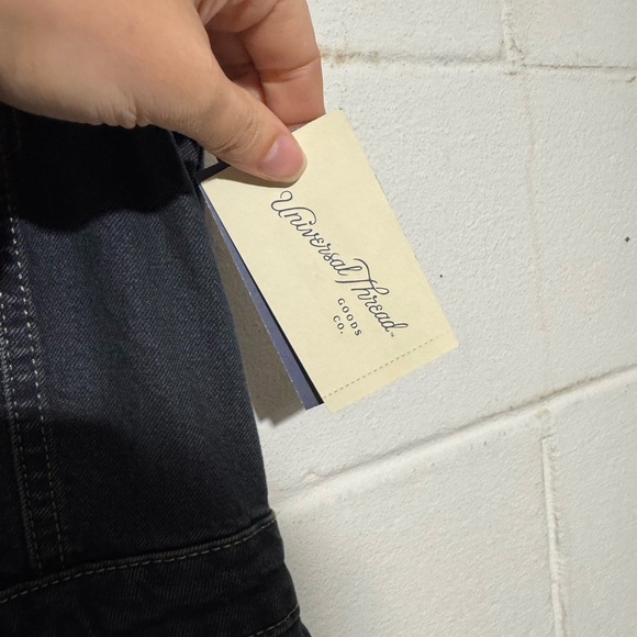 Universal Thread NWT Dark Wash Denim Jean Overall Halter‎ Neck Dress Size 4 - Picture 4 of 7